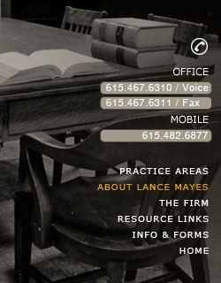 Courtroom counsel table